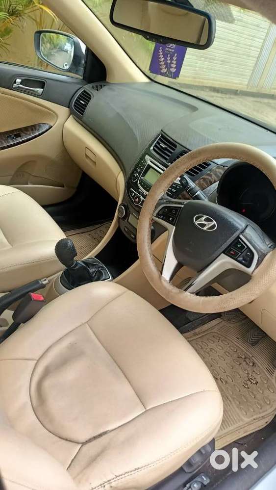 Hyundai Verna Fluidic 1.6 Vtvt Sx, 2012, Diesel