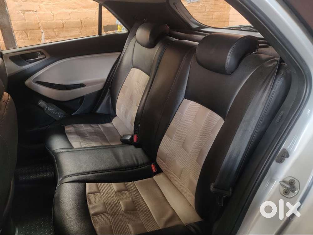 Hyundai Elite I20 2016 Petrol 105000 Km Driven