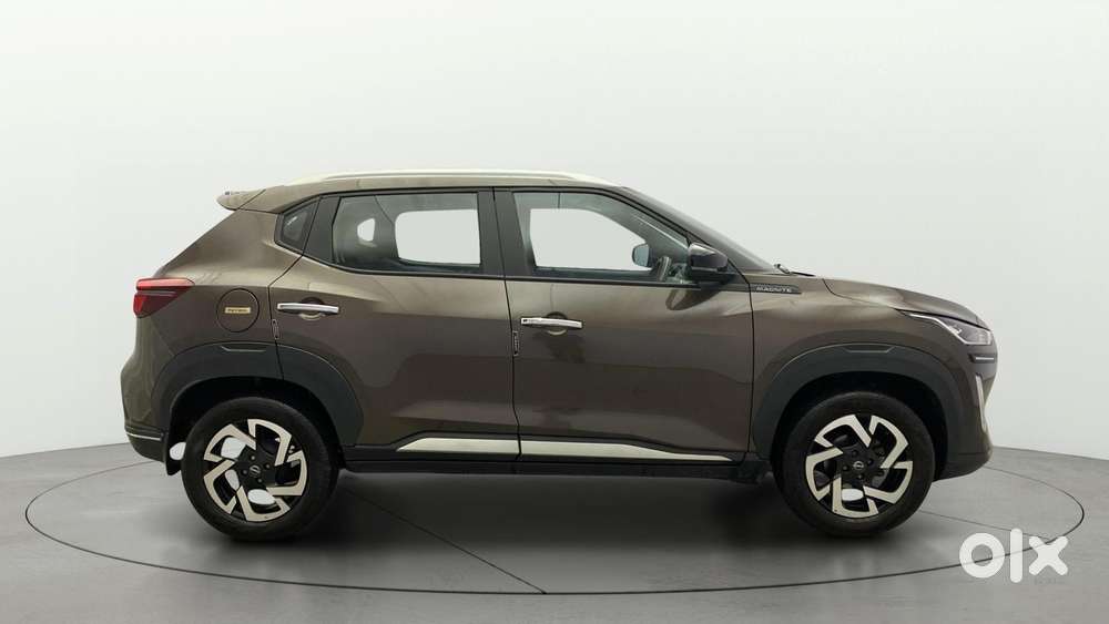 Nissan Magnite Xv Turbo, 2023, Petrol