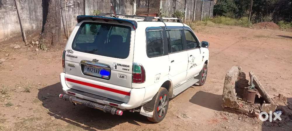 Chevrolet Tavera 2016 Diesel 180000 Km Driven 11-11-2016