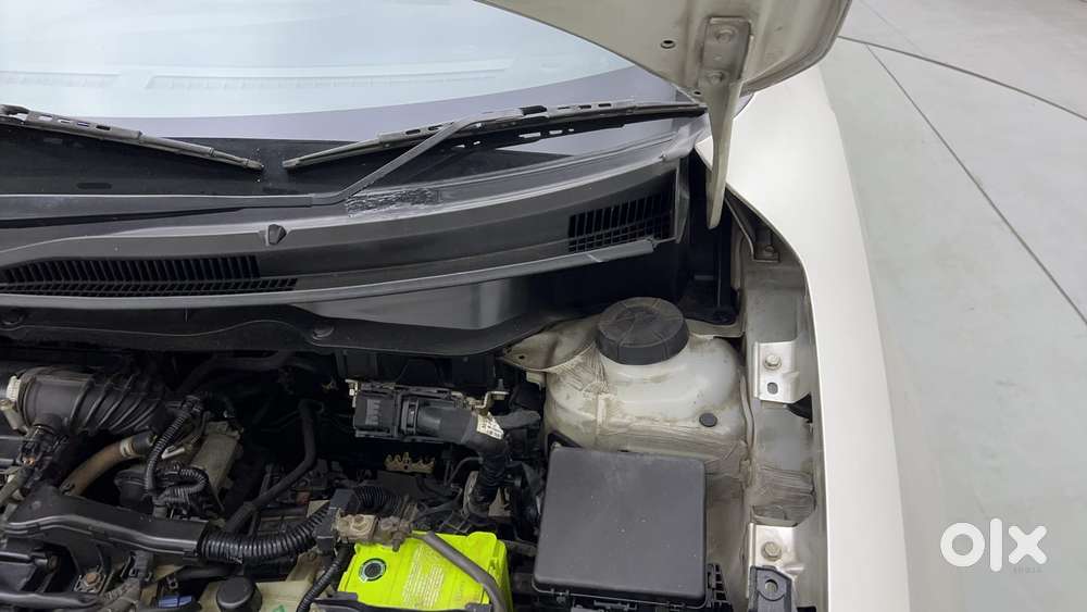 Maruti Suzuki Dzire 1.2 Vxi Amt, 2017, Petrol