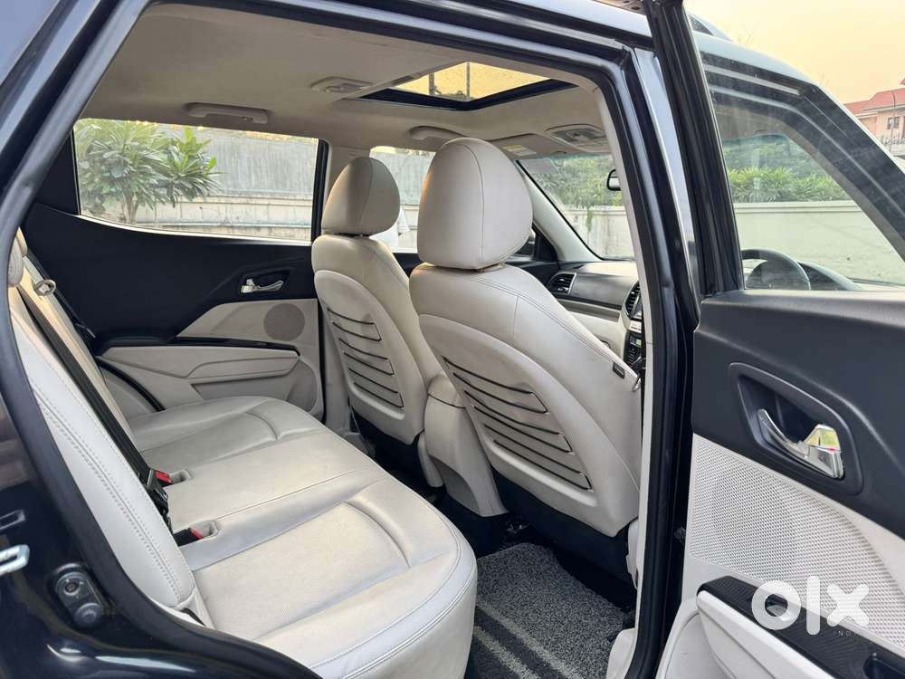 Mahindra Xuv300 W8 Option Diesel, 2020, Diesel