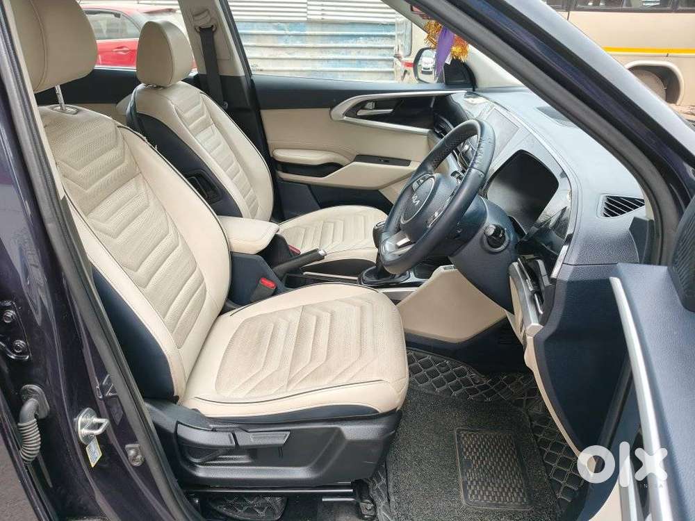 Kia Carens 1.5 Luxury Plus Turbo 7 Str, 2023, Petrol