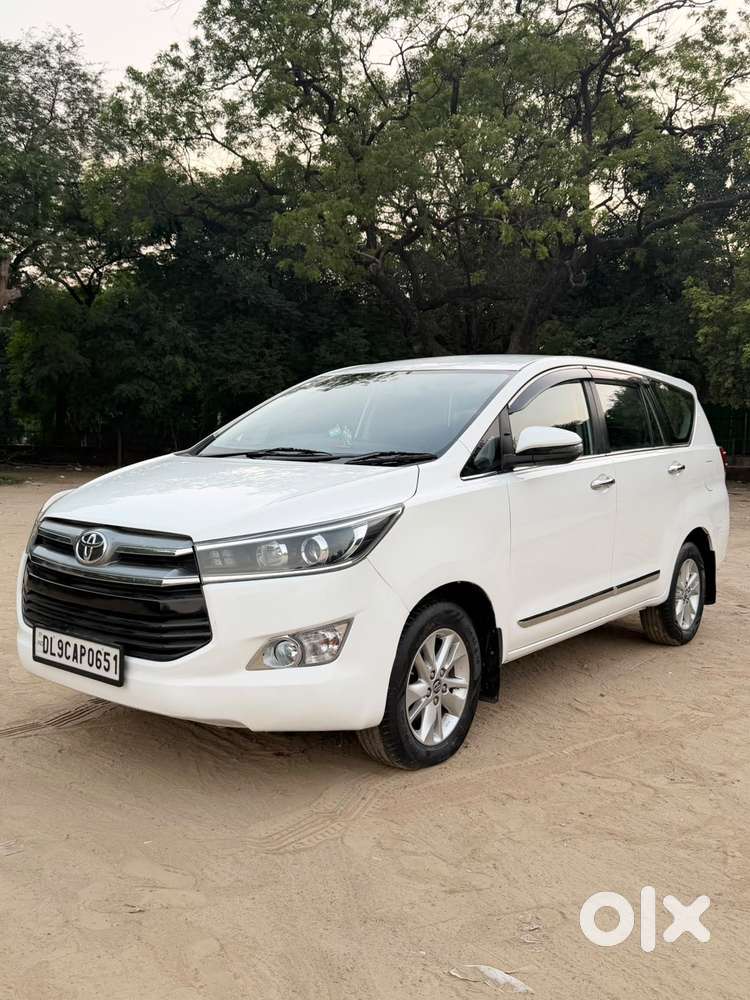 Toyota Innova Crysta 2.7 Vx Mt, 2017, Diesel