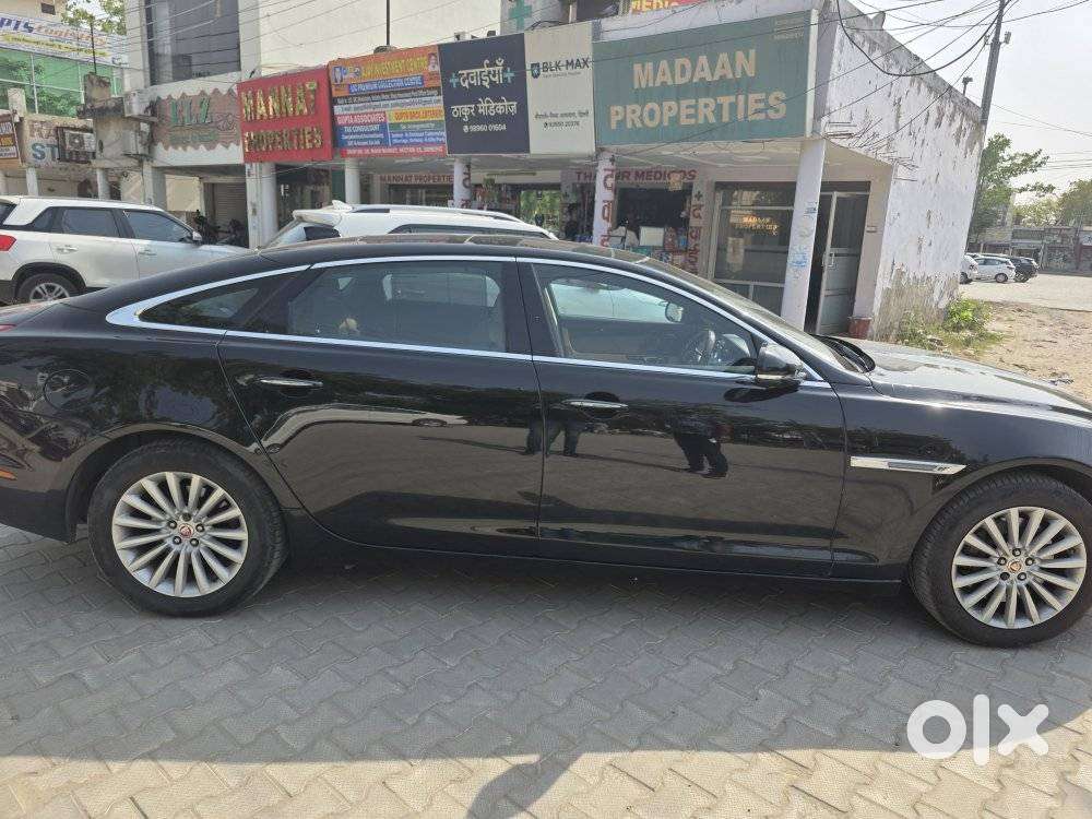 Jaguar Xj L 2.0 Petrol, 2017, Petrol