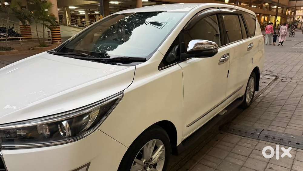 Toyota Innova Crysta 2.8z Auto 2017 Single Owner