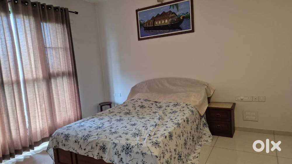 3BHK in Marine Drive
