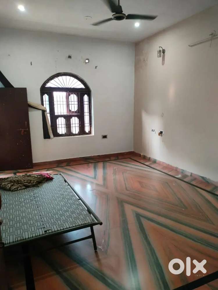 Two Room set at Near sasni Gate with lobby and big balcony and toilet