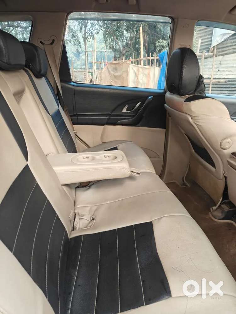 Mahindra Xuv500 Diesel 2wd 2016 Year Model