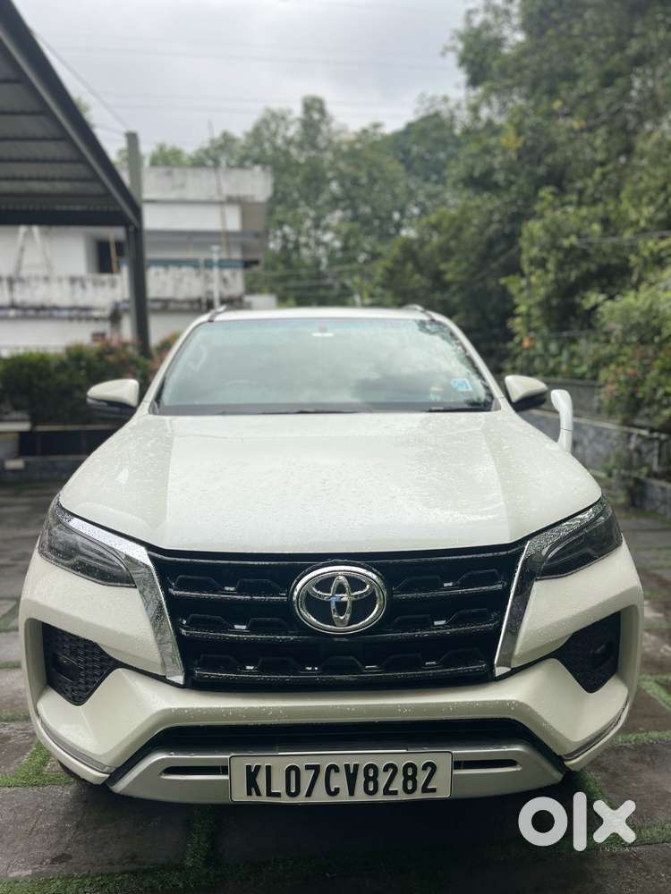 Toyota Fortuner 4x4 At 2.8 Diesel, 2021, Diesel