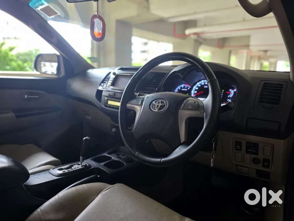 Toyota Fortuner 4x2 At, 2015, Diesel