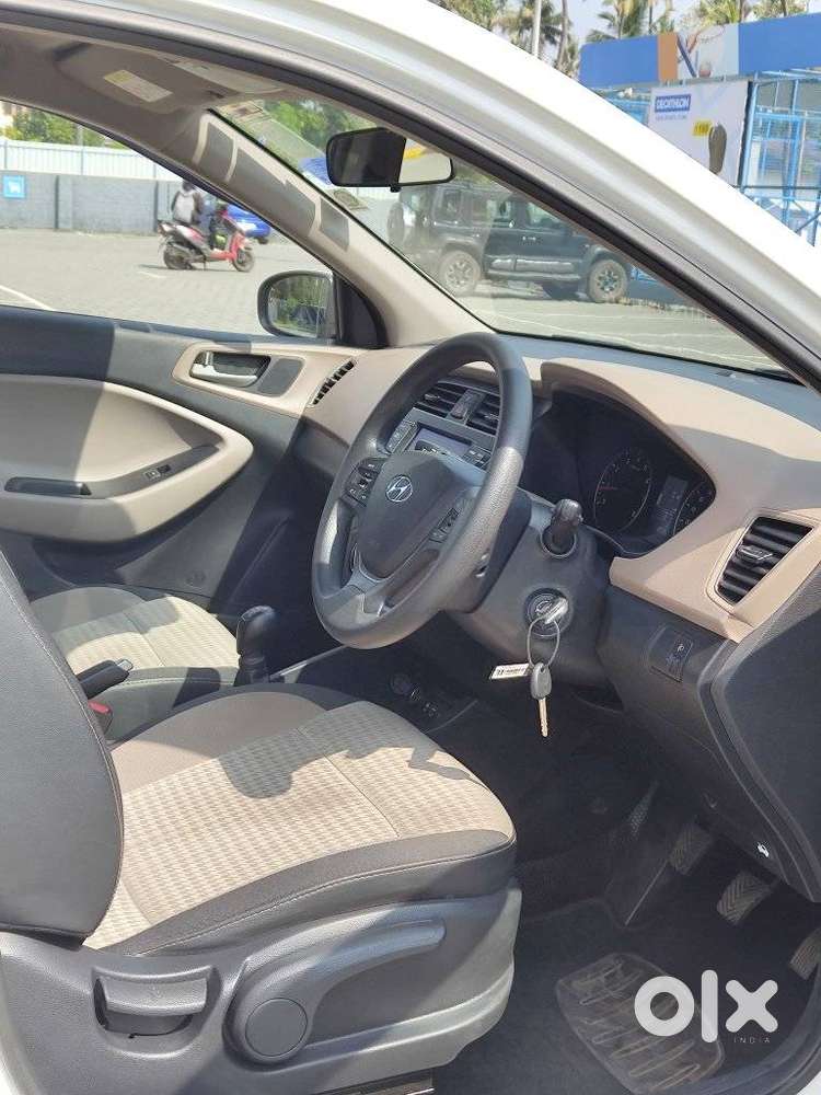 Hyundai I20 Sportz 1.2 Vtvt, 2019, Petrol