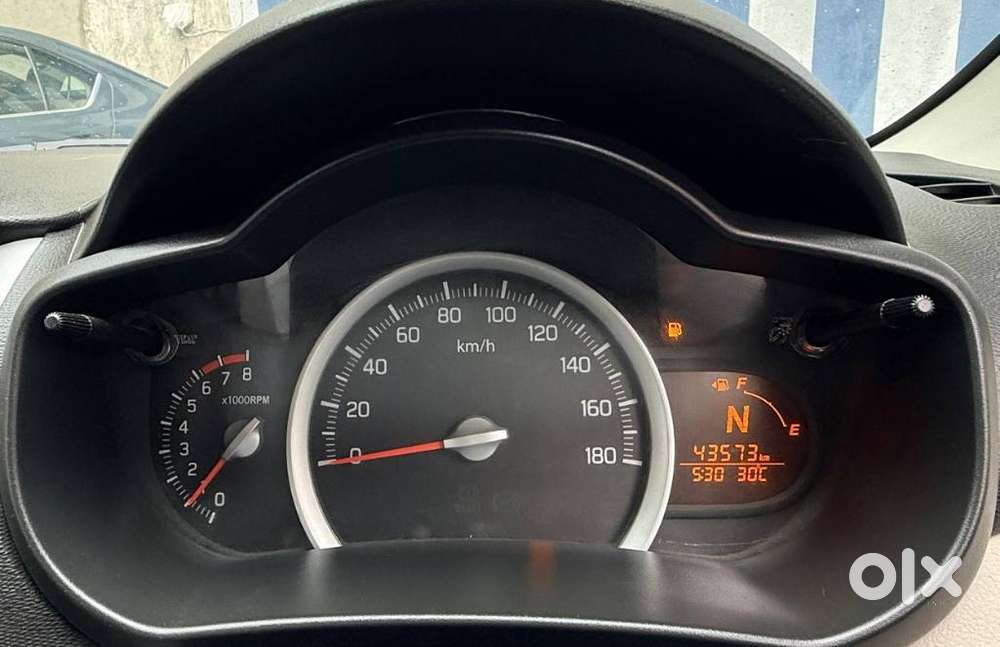 Maruti Suzuki Celerio 1.0 Vxi Amt, 2015, Petrol