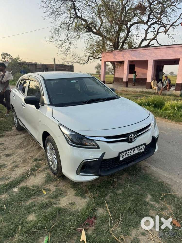 Toyota Glanza 2024 Petrol Well Maintained