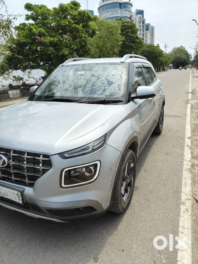 Hyundai Venue Diesel Manual 2022