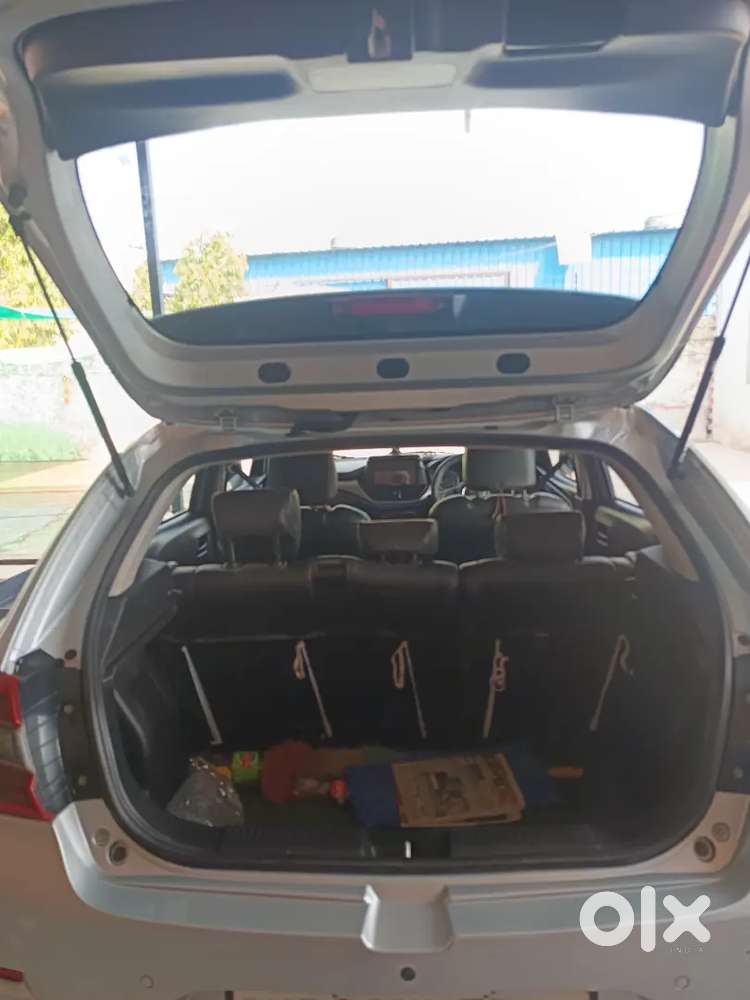 Maruti Baleno Sigma 2025 April