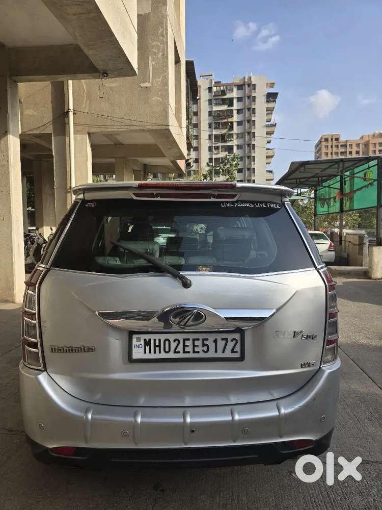 Mahindra Xuv500 2016  Negotiatiable  Urgent Sale