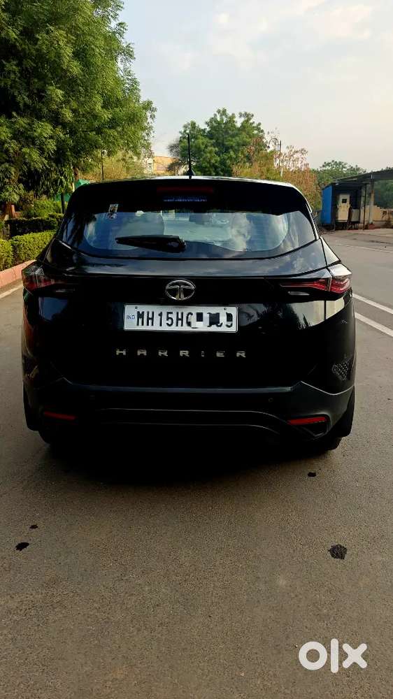 Tata Harrier Dark Edition 2021 Sunroof