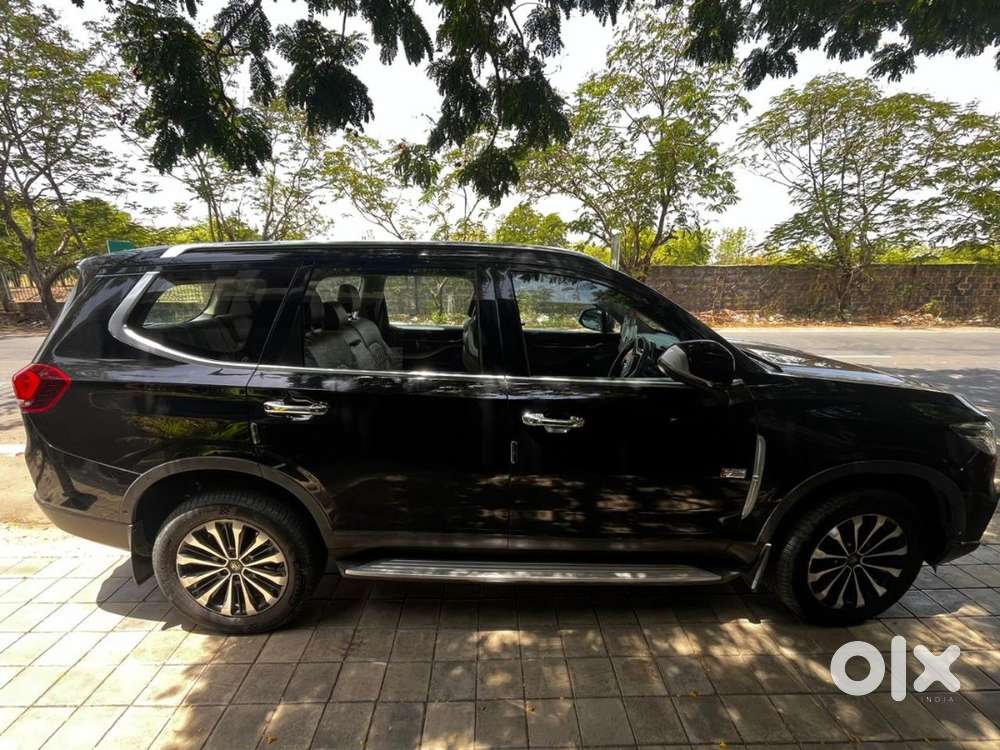 Luxurious Family Car With Adas