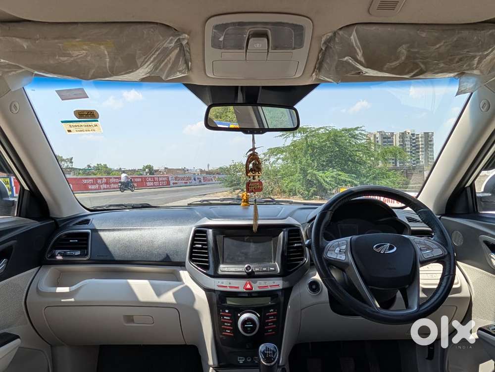 Mahindra Xuv300 W8 Option Diesel, 2022, Diesel