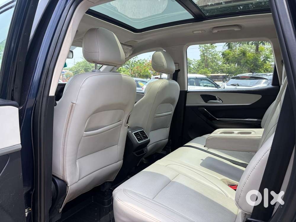 Mahindra Xuv700 2.2 Ax 7 Diesel Mt Str, 2022, Diesel