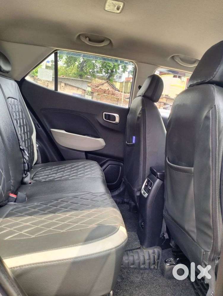 Hyundai Venue S (o) 1.0 Turbo Mt, 2024, Petrol