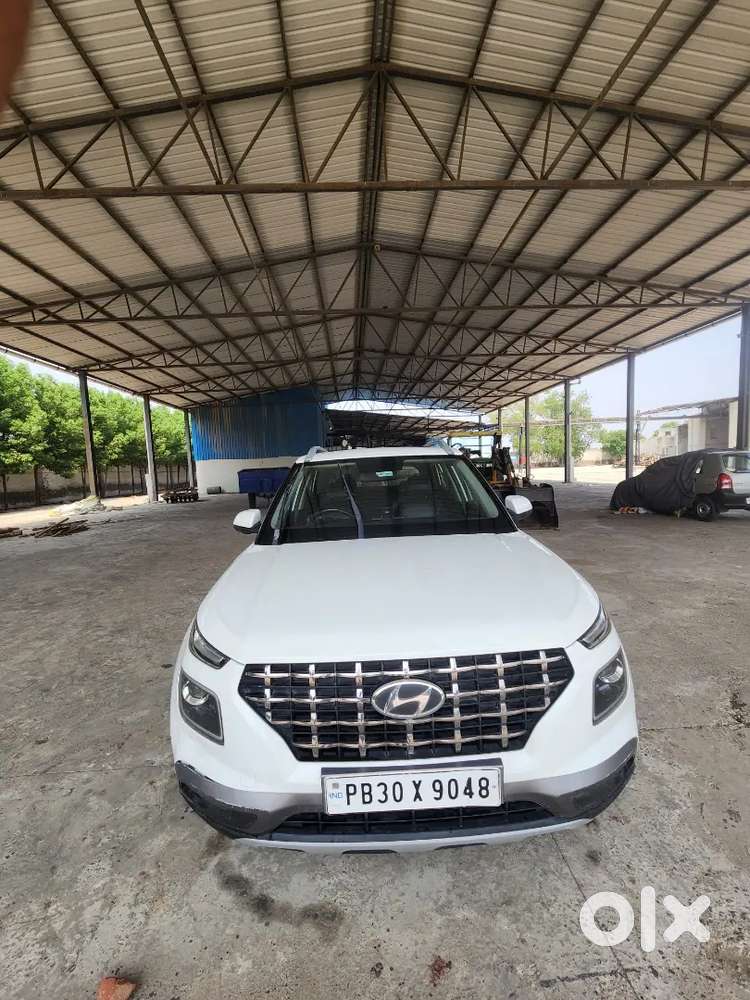 Hyundai Venue 2019 Month 11 All Service Record All Orignel