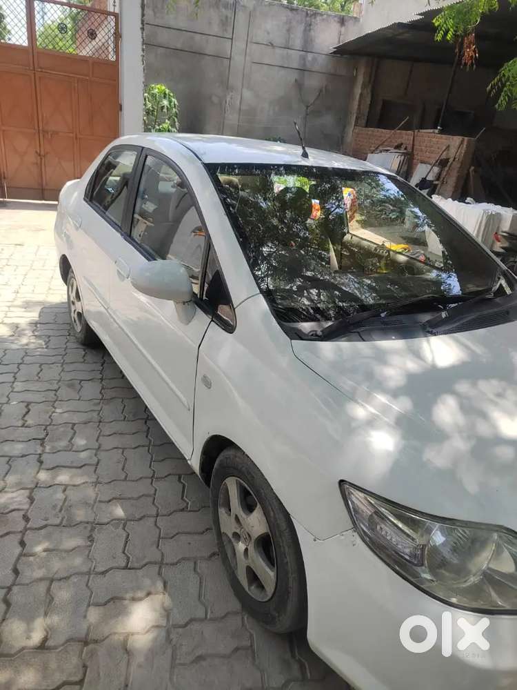 Honda City Zx 2008 Cng & Hybrids 150000 Km Driven