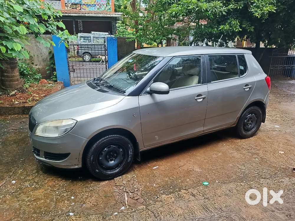 Skoda Fabia 2012 Diesel 60000 Km Driven