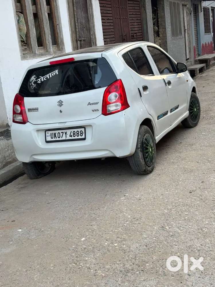 Gadi Ke Andar Koi Bhi Kami Nahin Hai