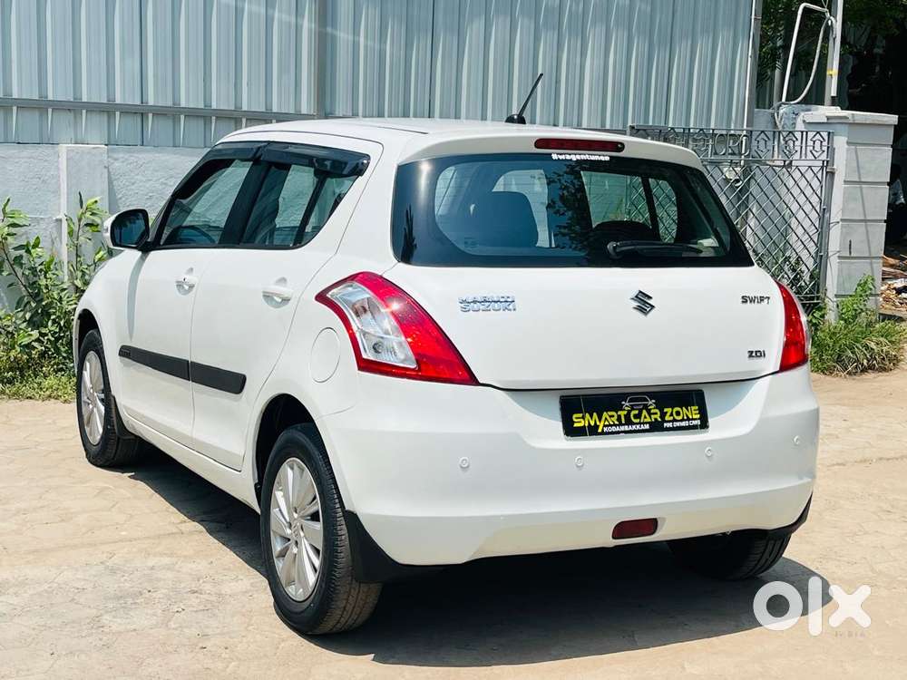 Maruti Suzuki Swift Zdi Plus, 2015, Diesel