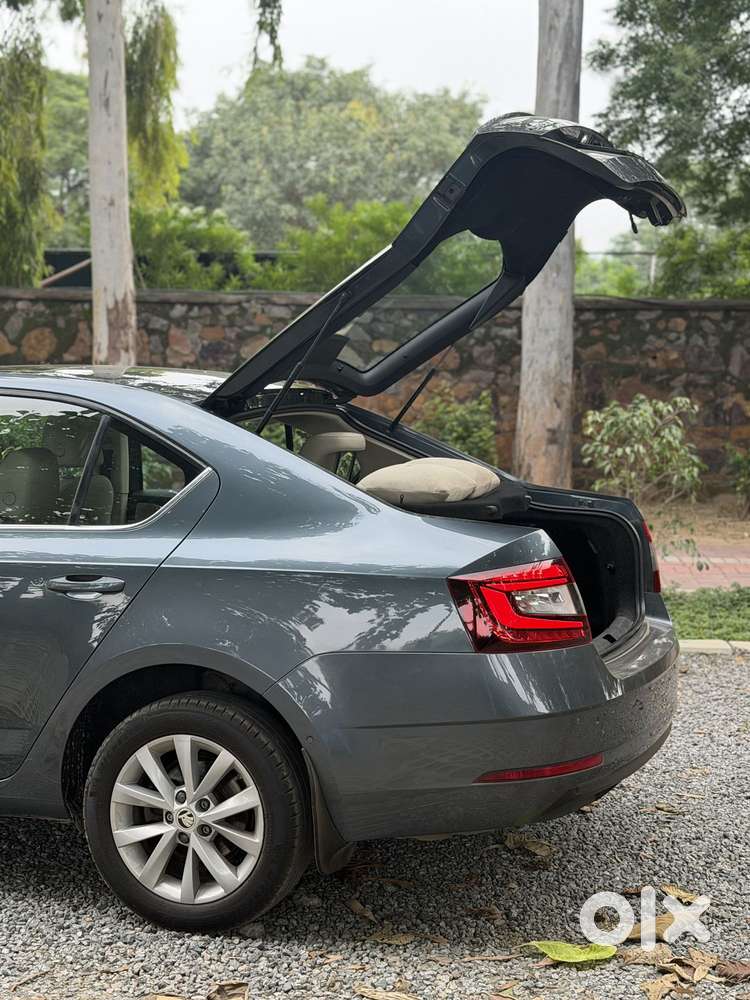 Skoda Octavia 1.8 Tsi Style Plus At, 2017, Petrol