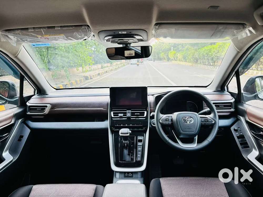 Toyota Innova Hycross, 2026, Petrol