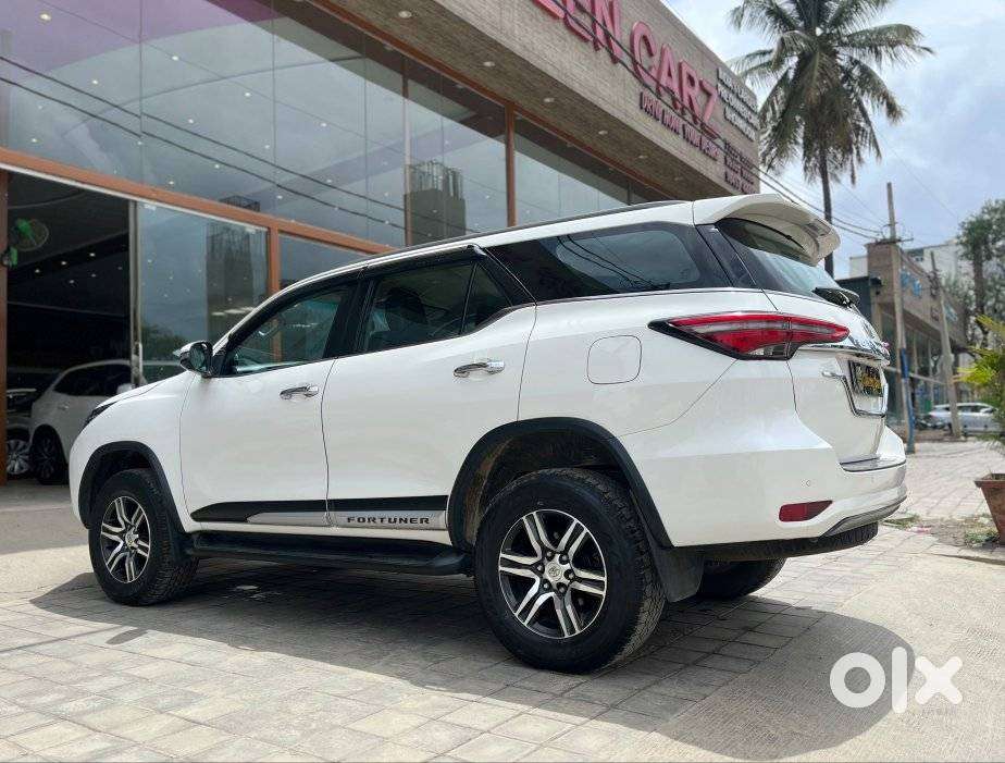 Toyota Fortuner 4x2 Mt 2.8 Diesel, 2021, Diesel