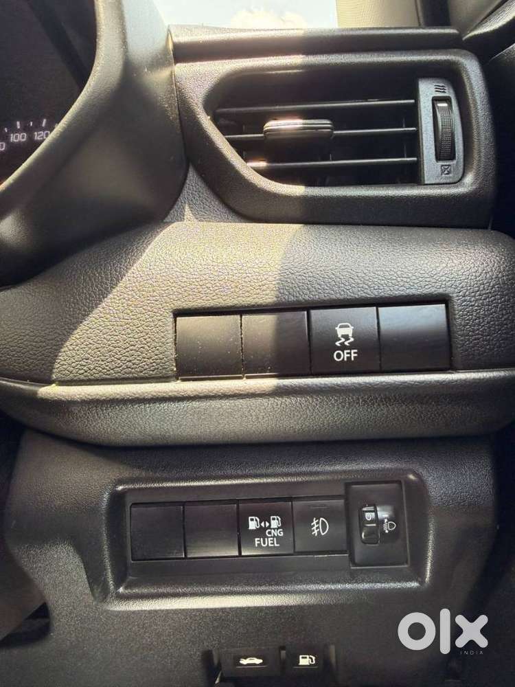 Maruti Suzuki Swift Vxi Cng, 2025, Cng & Hybrids
