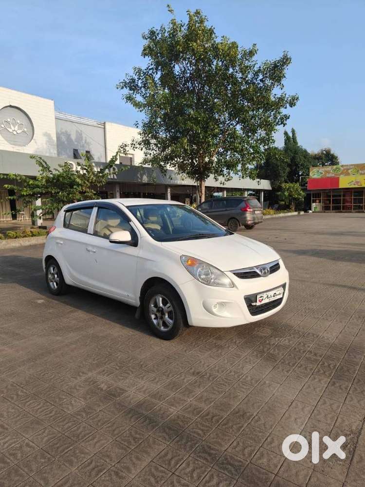 Hyundai I20 2010-2012 1.2 Sportz Option, 2011, Petrol