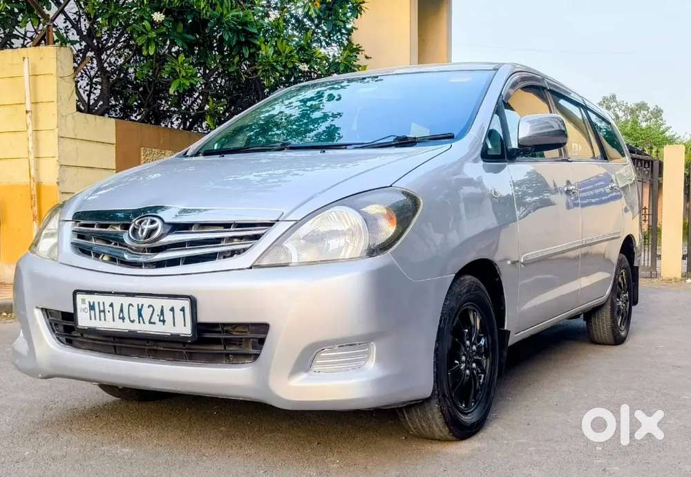 Innova V Top Model Diesel