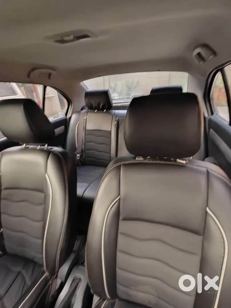 Maruti Dzire 1.2 Lxi 2010