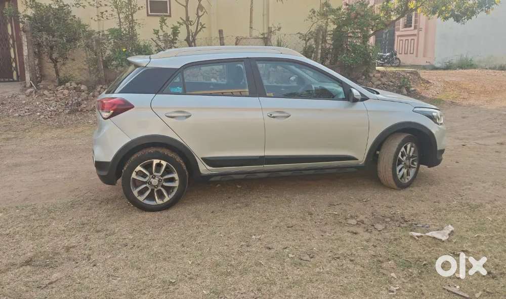 Hyundai I20 Active 2017 Petrol 46785 Km Driven