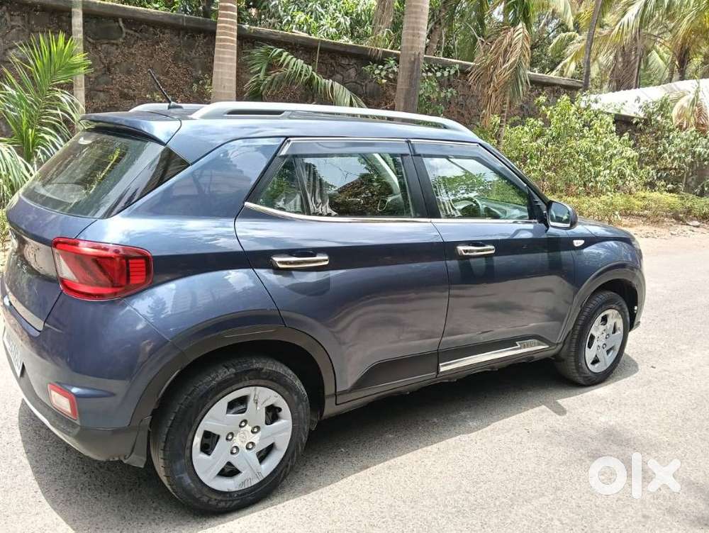 Hyundai Venue 1.4 Crdi S, 2022, Petrol
