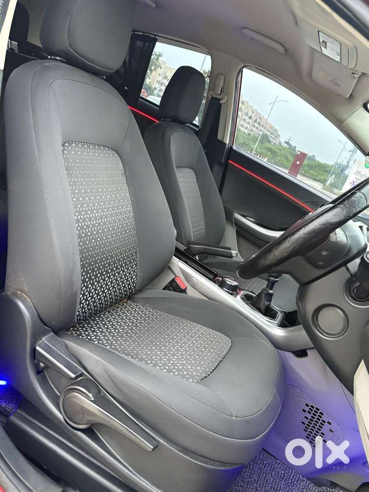 Tata Nexon 1.5 Revotorq Xz Plus Hs Dual Tone, 2018, Diesel