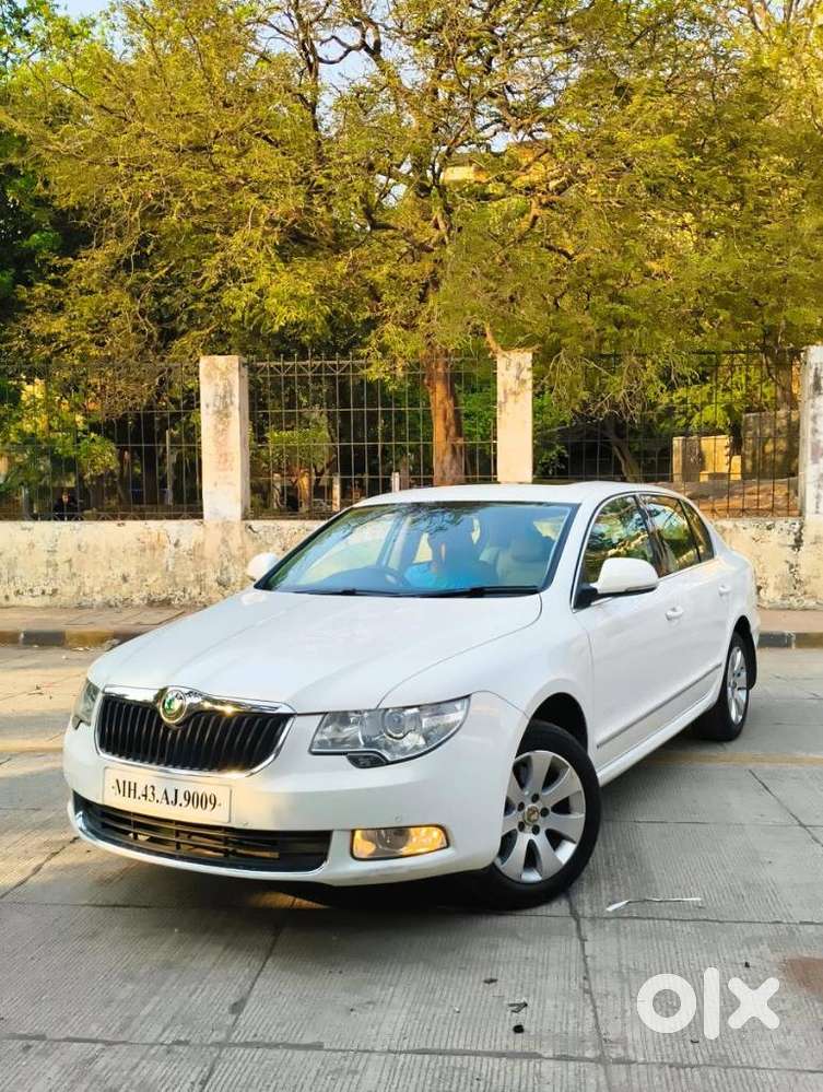 Skoda Superb 1.8 Elegance Tsi At, 2011, Petrol