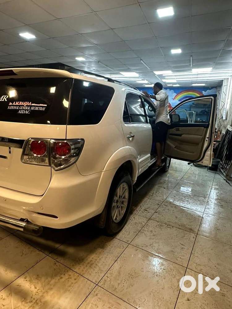 Toyota Fortuner 2013 Diesel Well Maintained