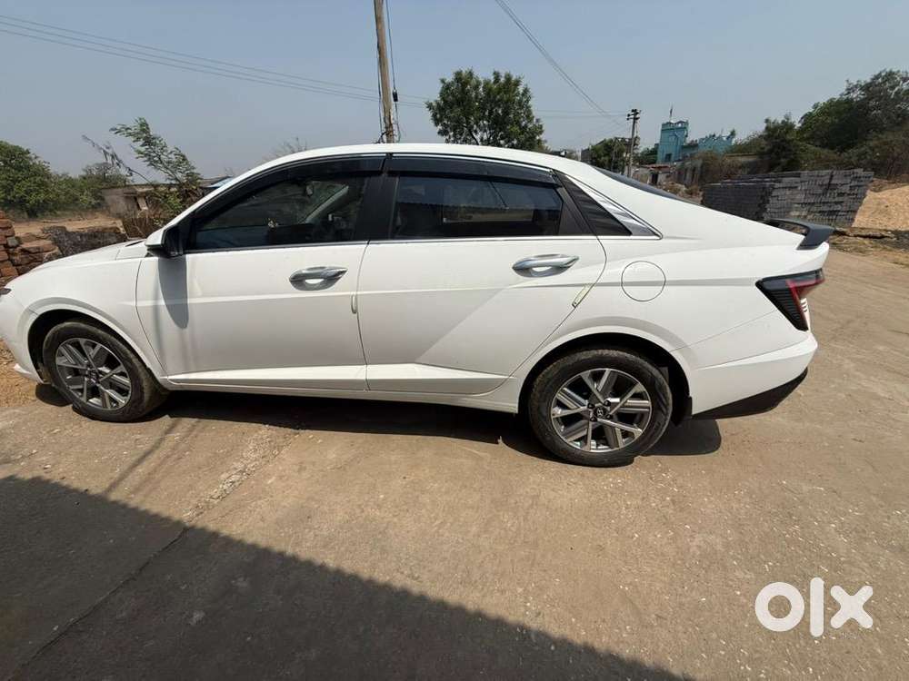 Hyundai Verna 2025 Petrol 10186 Km Driven