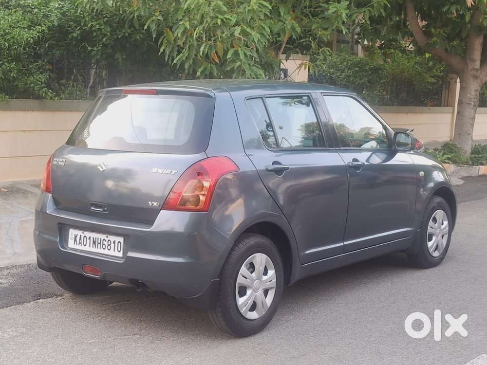 Maruti Suzuki Swift Vxi + Manual, 2010, Petrol