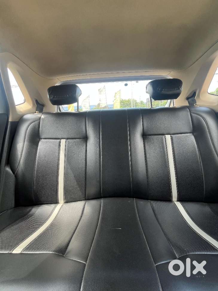 Volkswagen Polo Petrol Highline 1.2l, 2014, Petrol