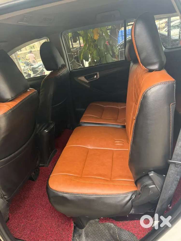 Toyota Innova Crysta 2.4 Mt 2016