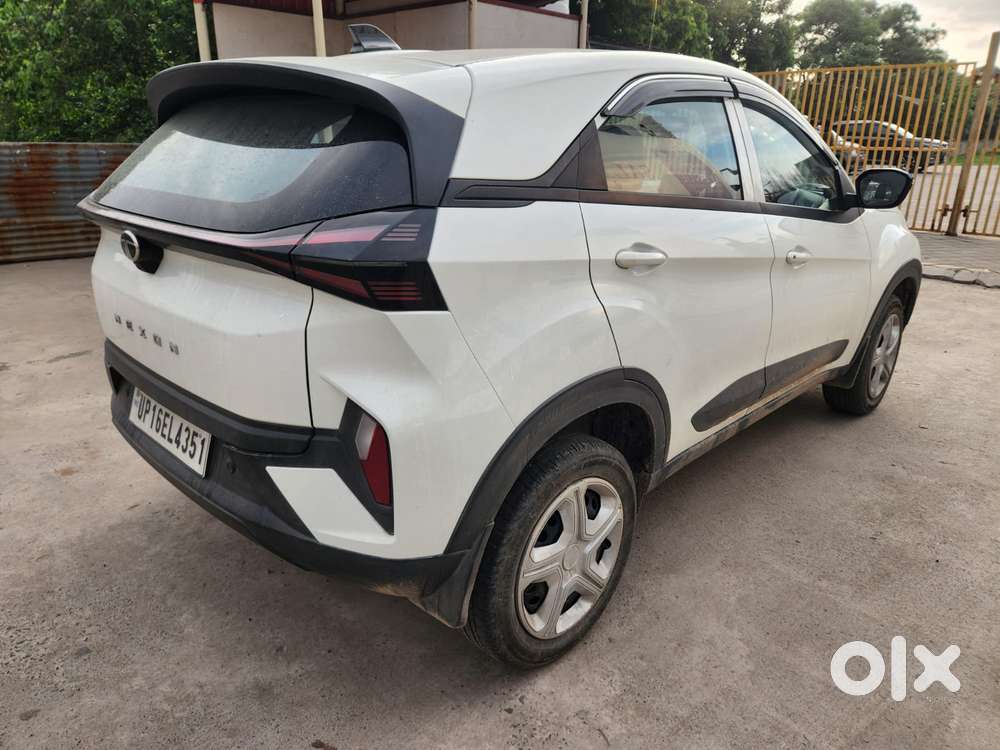Tata Nexon 1.5 Revotorq Xm (s), 2024, Petrol
