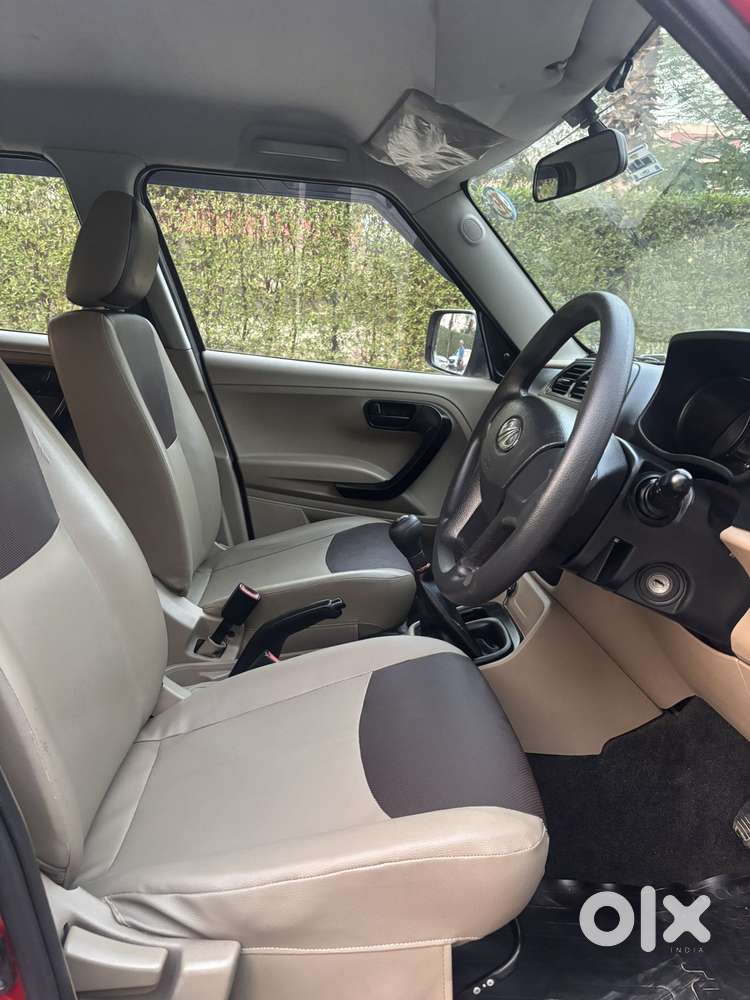 Mahindra Tuv 300 T4 Plus, 2018, Diesel