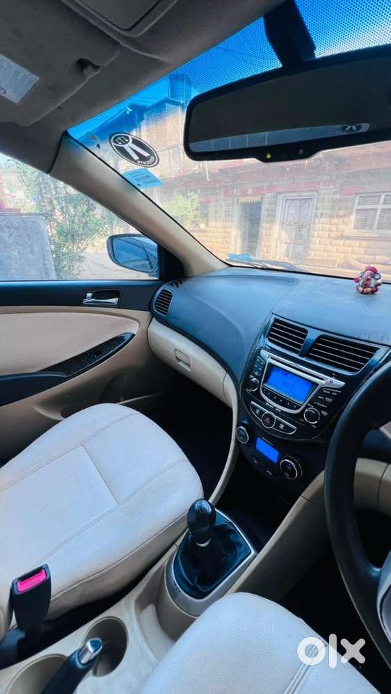 Hyundai Car Manual 2012